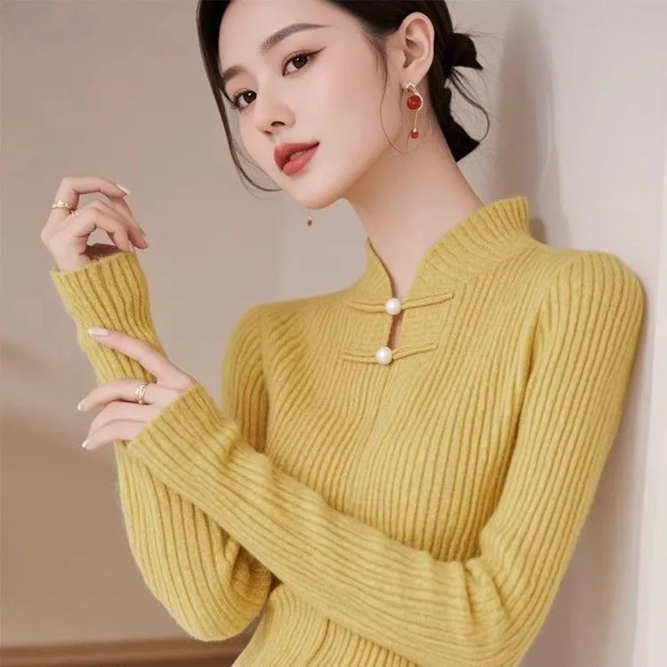 秋冬新款独特中式风格红色修身针织衫女毛衣设计感立领盘扣上衣AM