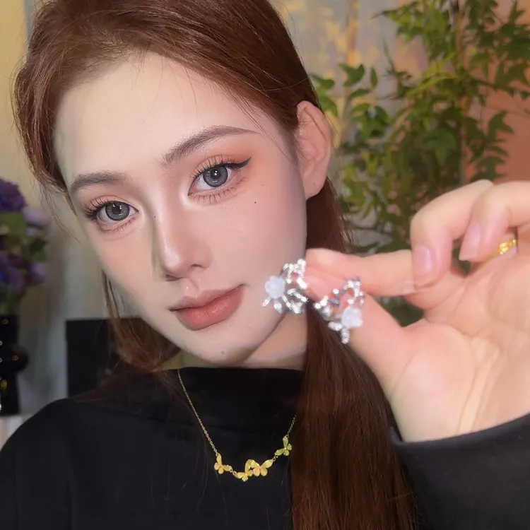 合金耳饰 蝶恋花玫瑰蝴蝶耳钉女韩系高级感新款独特耳环小众设计