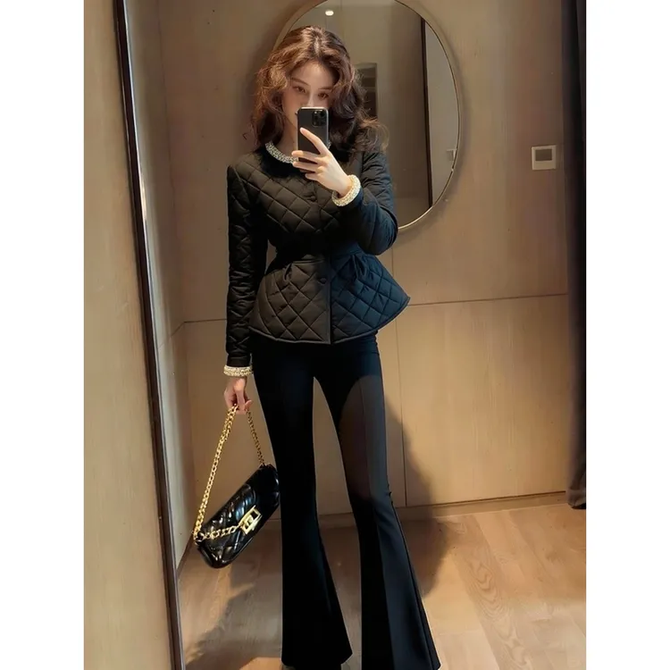 黑色高端小香风大码棉服女2024冬季新款气质绝美收腰菱格夹棉外套