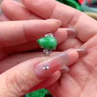 翡翠颈饰银S925镶嵌翡翠