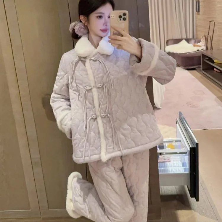 睡衣女秋冬季珊瑚绒2025年新款三层加厚夹棉国风可外穿家居服套装