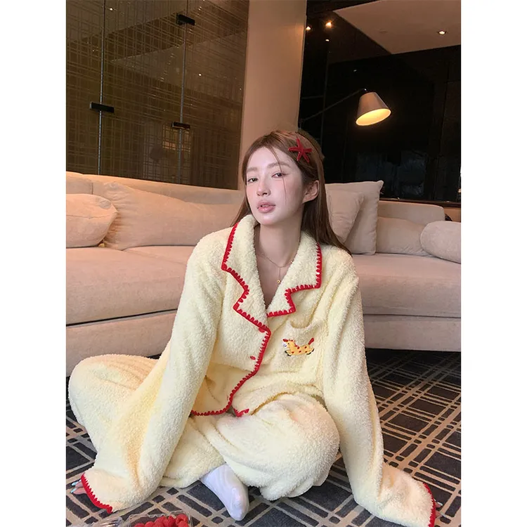 撞色边小马珊瑚绒睡衣女冬季新款长袖翻领休闲家居服套装