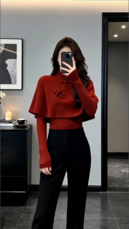 新中式红色斗篷盘扣毛衣女装秋季高级感上衣轻熟气质巨好看针织衫