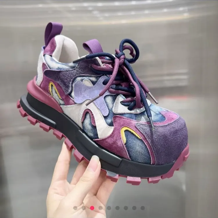 红桃皇后~超轻秋游款时尚阿甘女鞋超轻底低帮单鞋