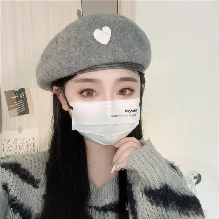 2025年秋冬时尚可爱气质爱心羊毛贝雷帽女日系甜美画家帽帽子冬季