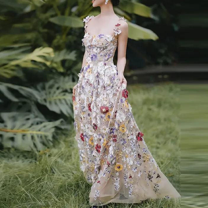 法式花朵晚礼服2025新款气质高级感吊带新娘答谢宴订婚礼服裙夏季