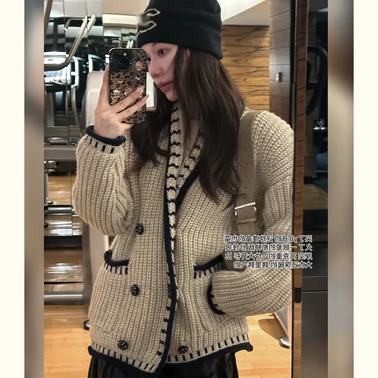 秋冬复古韩系慵懒风撞色双排扣翻领粗针针织开衫女宽松毛衣外套潮