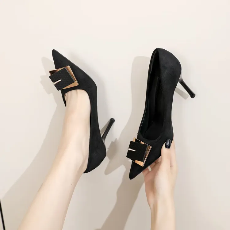 鞋子爆款女鞋2025爆款新品法式钻扣气质优雅细跟高跟鞋性感单鞋