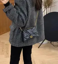 【米卡私服】牛皮单肩斜挎包黑色百搭