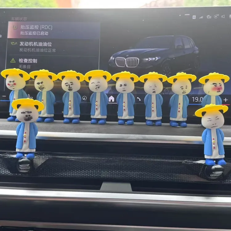 立体公仔虾仁卡通动漫全套手办桌面摆件高颜值周边摆件送礼物