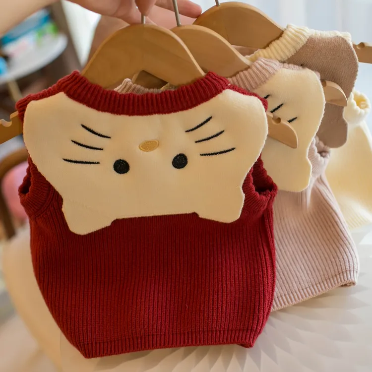 韩版女童小童后背小猫可爱开扣背心
