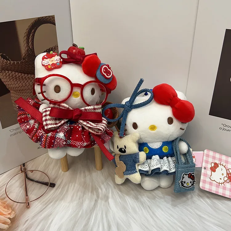 正版Hellokitty包包挂件圣诞平安果挂饰可爱风KT