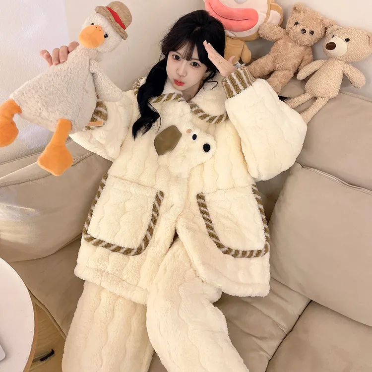 睡衣女款爆款2025新款冬加绒加厚珊瑚绒三层夹棉法兰绒家居服套装