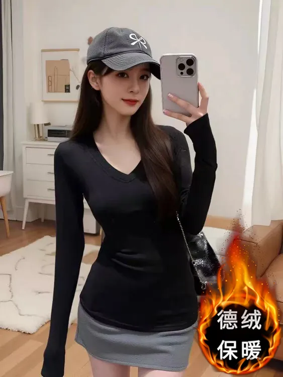 纯欲黑色长袖V领t恤女秋冬加厚德绒保暖内搭修身显瘦打底衫上衣潮