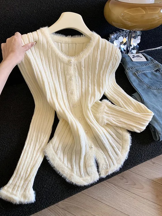 韩版毛绒拼接纽扣圆领套头针织衫毛衣女秋冬新款修身显瘦高腰上衣