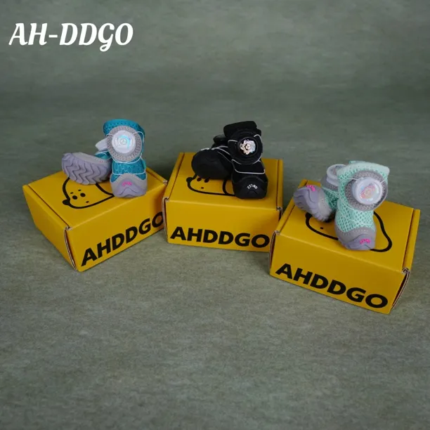 狗鞋子透气防滑雪纳瑞柴犬泰迪比熊西高地可爱旋转透气鞋子【二】