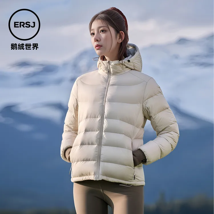 高品质90鹅绒排骨修身显瘦轻薄羽绒服女连帽短款户外三防休闲外套