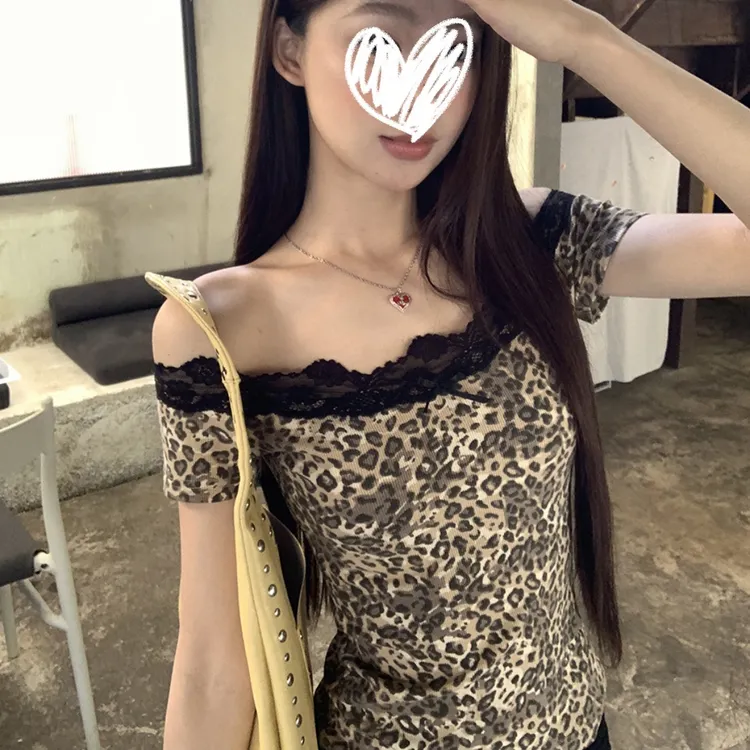 YIDENG2025春季新款美式辣妹豹纹一字肩长袖上衣女休闲显瘦欧美T