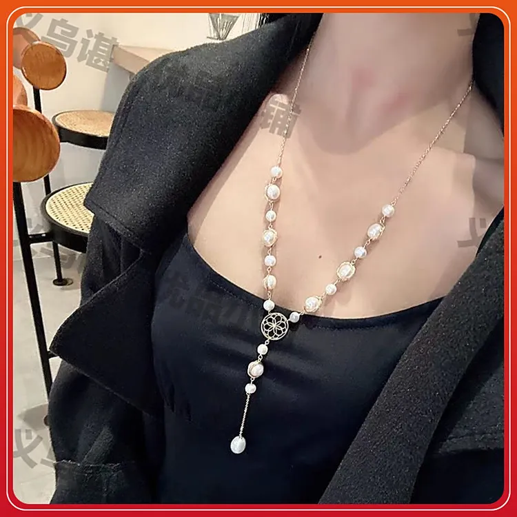 新款镀金珍珠项链女气质轻奢复古珍珠毛衣链长款送女友礼物锁骨链