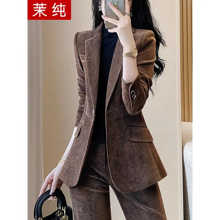 职业洋气女2025秋冬新款咖色灯芯绒加厚西装时尚洋气高级感工作服