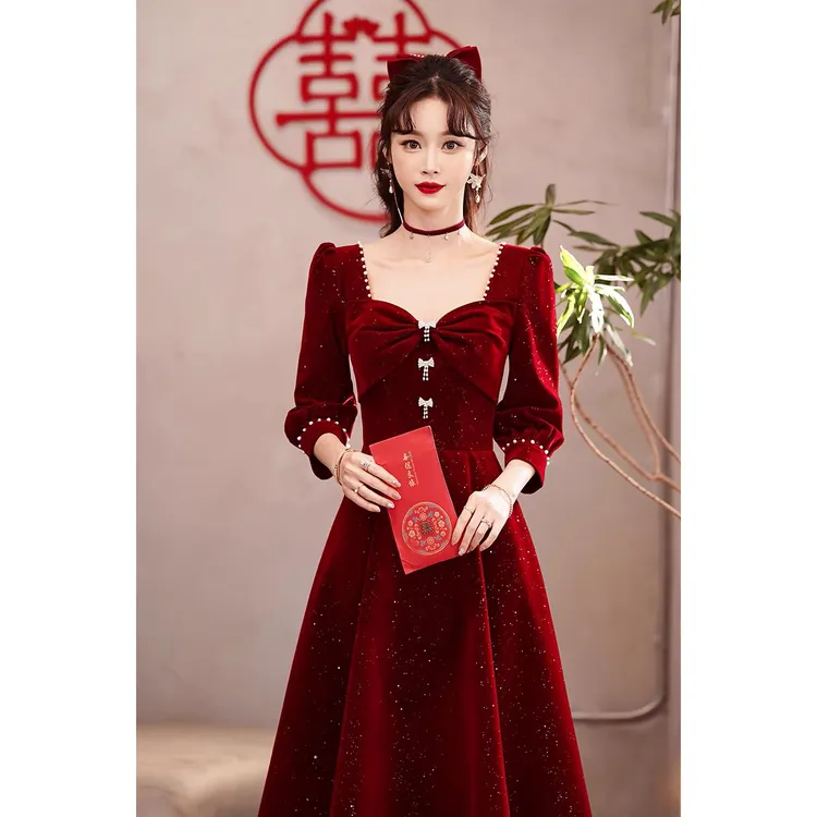 新中式敬酒服新娘红色礼服女秋季高级感裙子订婚连衣裙平时可穿