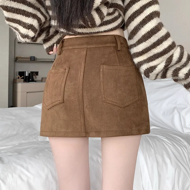 秋冬季鹿皮绒棕色短裙女美拉德紧身包臀半裙辣妹外穿短裤裙配靴子