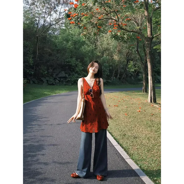 时髦气质设计感穿搭吊带连衣裙夏季新款百搭显瘦直筒阔腿裤长裤