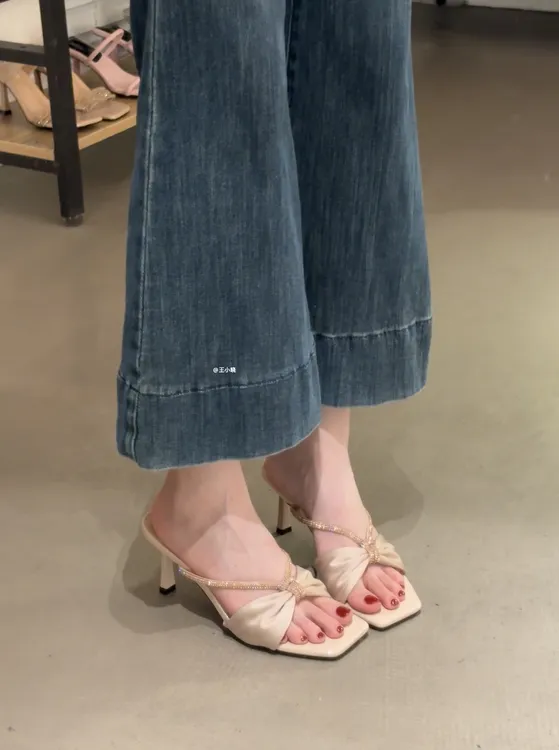 2025年夏季新款凉拖鞋女夏外穿高跟鞋细带方头露趾一字带细跟拖鞋