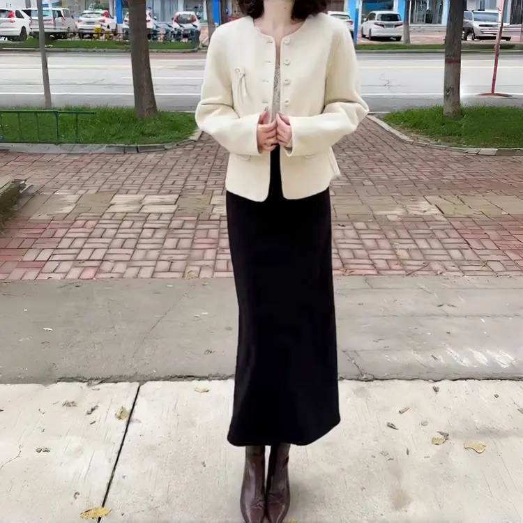 新款时尚洋气精品百搭女装Y1879