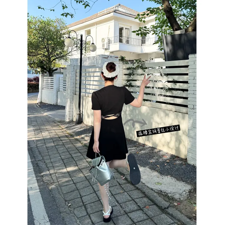 晶咕【南易庄园】法式气质高腰显瘦圆领长短版A字短袖连衣裙