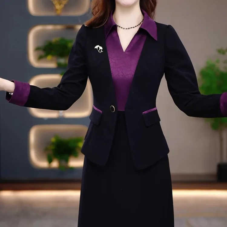 今年流行爆款长袖连衣裙女2025年春秋新款妈妈气质假两件礼服裙子