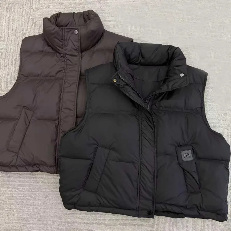 2025秋冬新品时尚百搭羽绒马夹休闲气质简约女士无袖马甲上衣8245