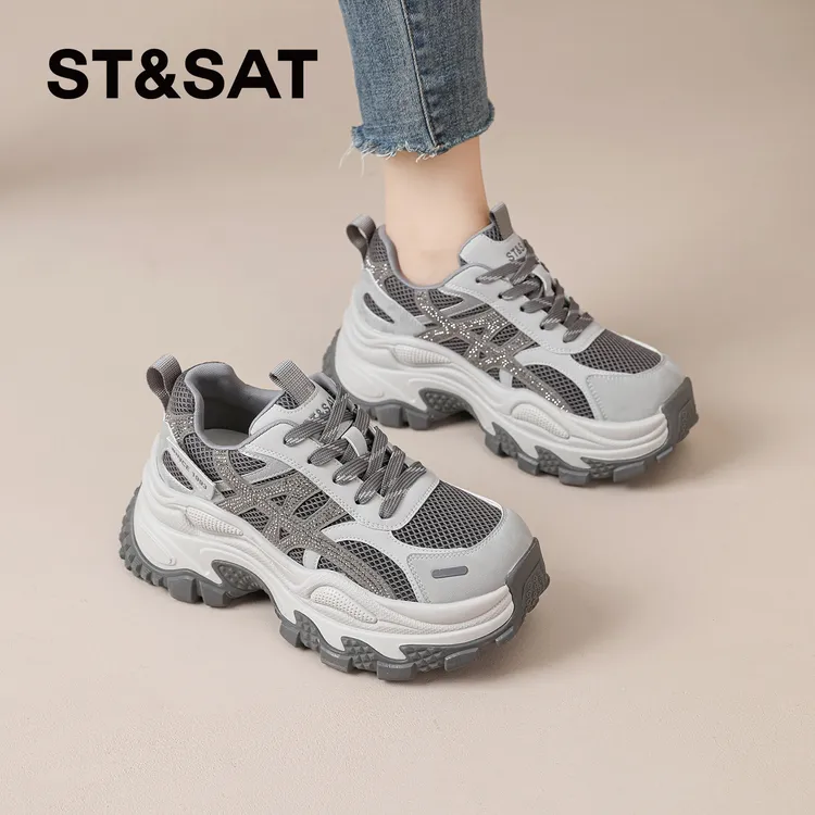 星期六女士秋冬复古老爹鞋新款阔腿裤必备鞋休闲爆款小个子运动鞋