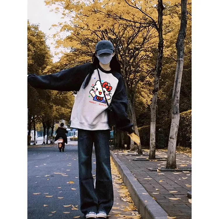 甜美KT猫印花撞色卫衣女秋冬大码oversize宽松百搭插肩袖圆领外套