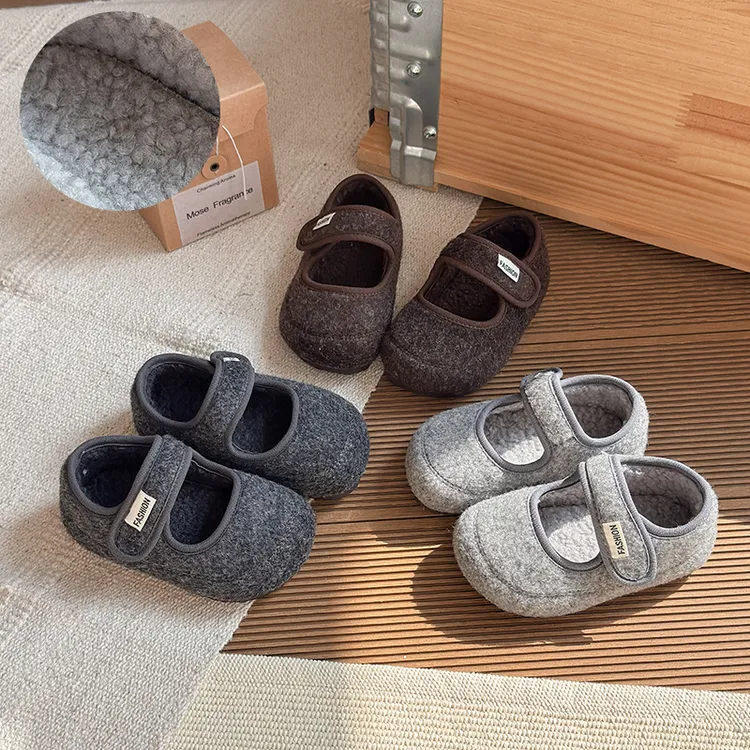 儿童鞋子2025冬季新款女童复古简约加绒毛毡棉鞋男童保暖加厚棉鞋