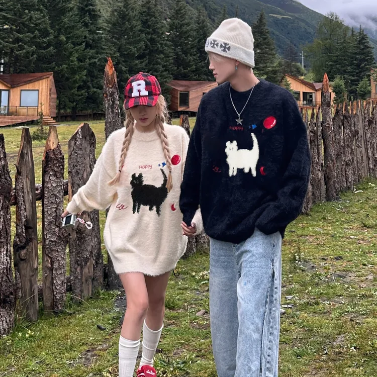 情侣装毛衣女宽松宽松型可爱风针织慵懒风秋冬圆领保暖卡通