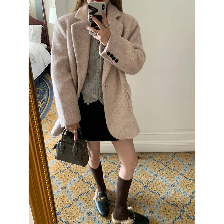 粉色咩咩毛呢西装外套女秋冬季韩系高级西服上衣时尚百搭气质宽松