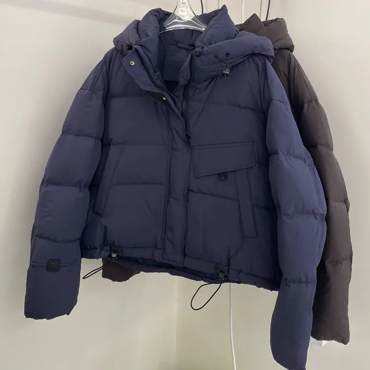 短款保暖连帽厚款常规拉链潮流运动百搭女士