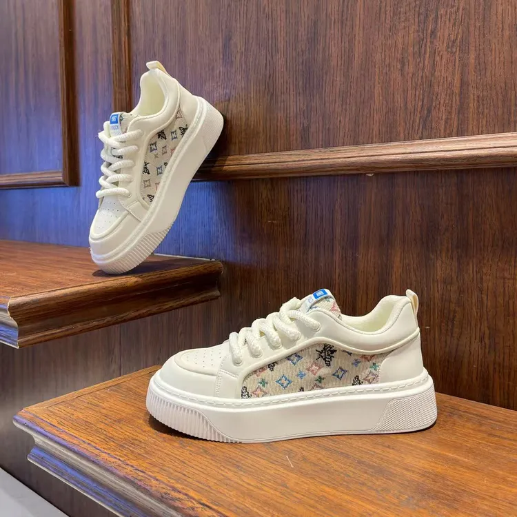 男鞋2025春季国潮轻奢印花拼色休闲板鞋厚底舒适轻便低帮男生潮鞋