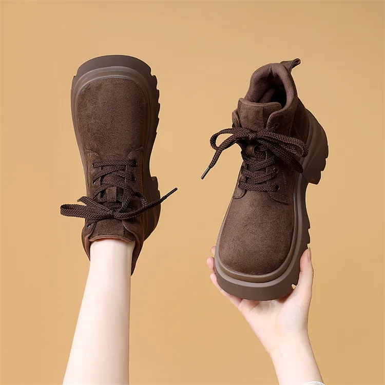 厚底马丁靴女款2025新款秋冬加绒英伦风百搭绒面圆头复古系带短靴