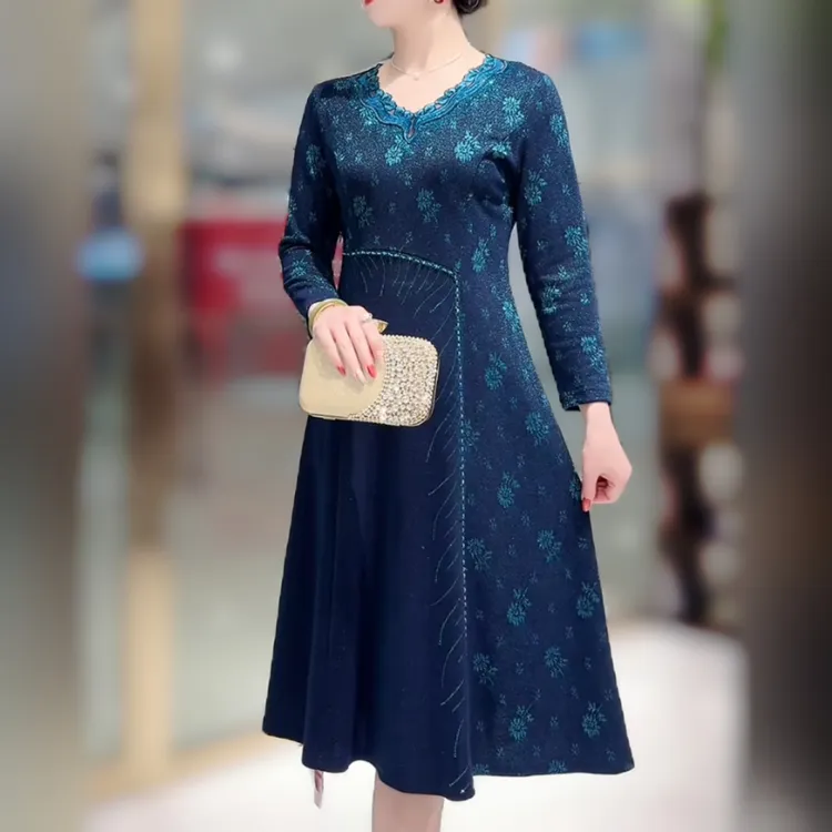 高端刺绣妈妈装连衣裙春款V领长袖显瘦中长裙中老年婚宴礼服裙