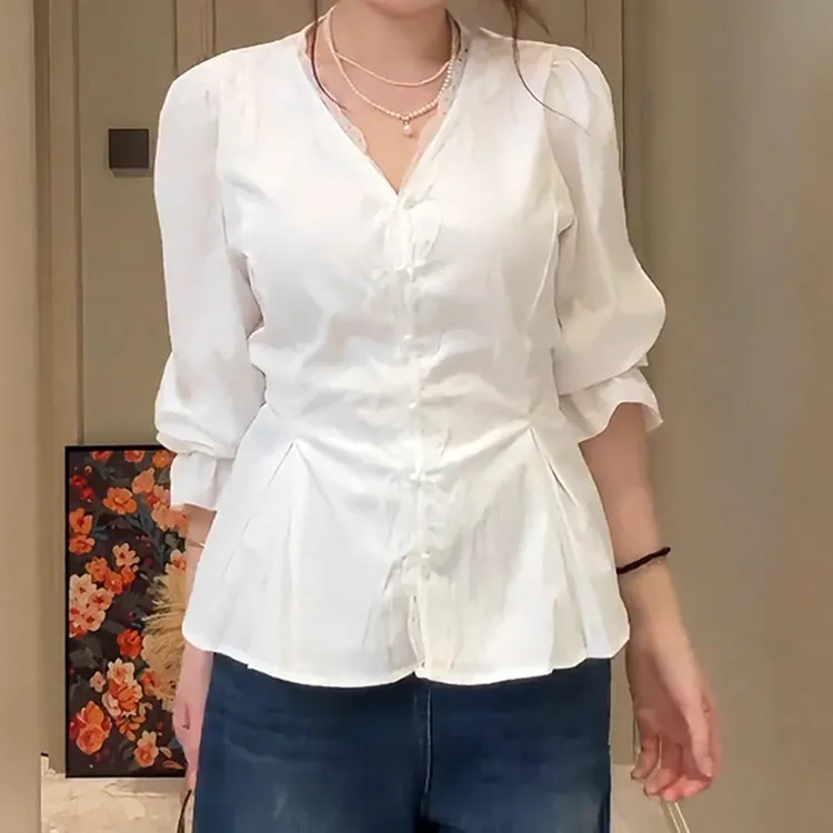 法式蕾丝V领白色衬衫女秋季新款胖MM大码女装收腰显瘦荷叶边上衣