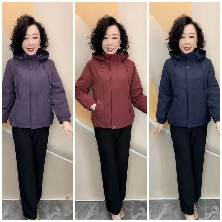 8819新款妈妈装中老年女装时尚洋气加绒保暖宽松大码厚外套衣长65
