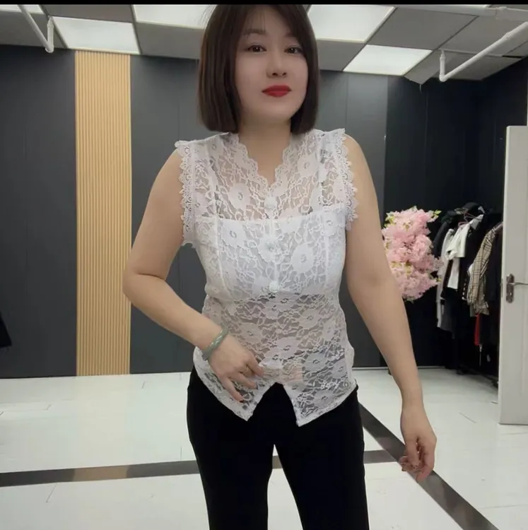 V领性感修身显瘦大码无袖衫-FEQ3482