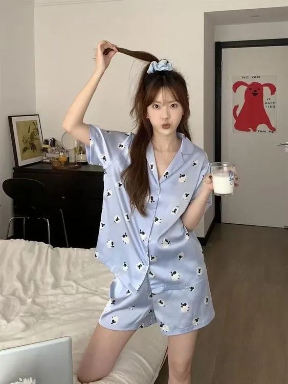 可爱卡通印花冰丝短袖睡衣套装女2025夏季新款少女甜美绸缎家居服