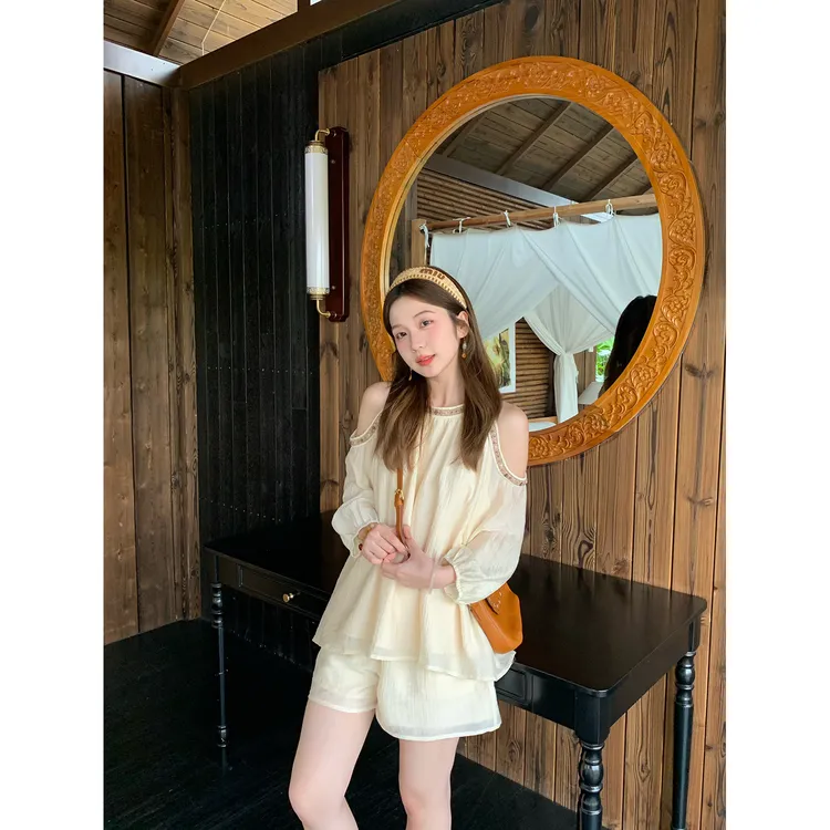 陳文文xenl【普罗旺斯】夏季波西米亚风露肩上衣休闲裤两件套女8764