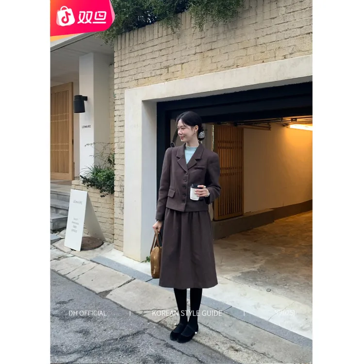 DH 大花的双旦【复古高材生】冬季高级短款西装毛呢外套半身裙套装