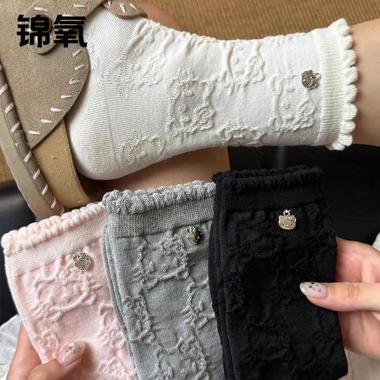 白色袜子女花边堆堆袜卡通吊坠棉袜长袜可爱春秋季无骨学生中筒袜