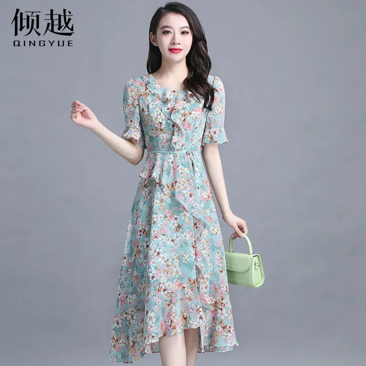 气质今年流行雪纺连衣裙女装2025新款夏季显瘦妈妈碎花过膝长裙子