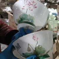 摆件陶瓷盘子碗啥都有